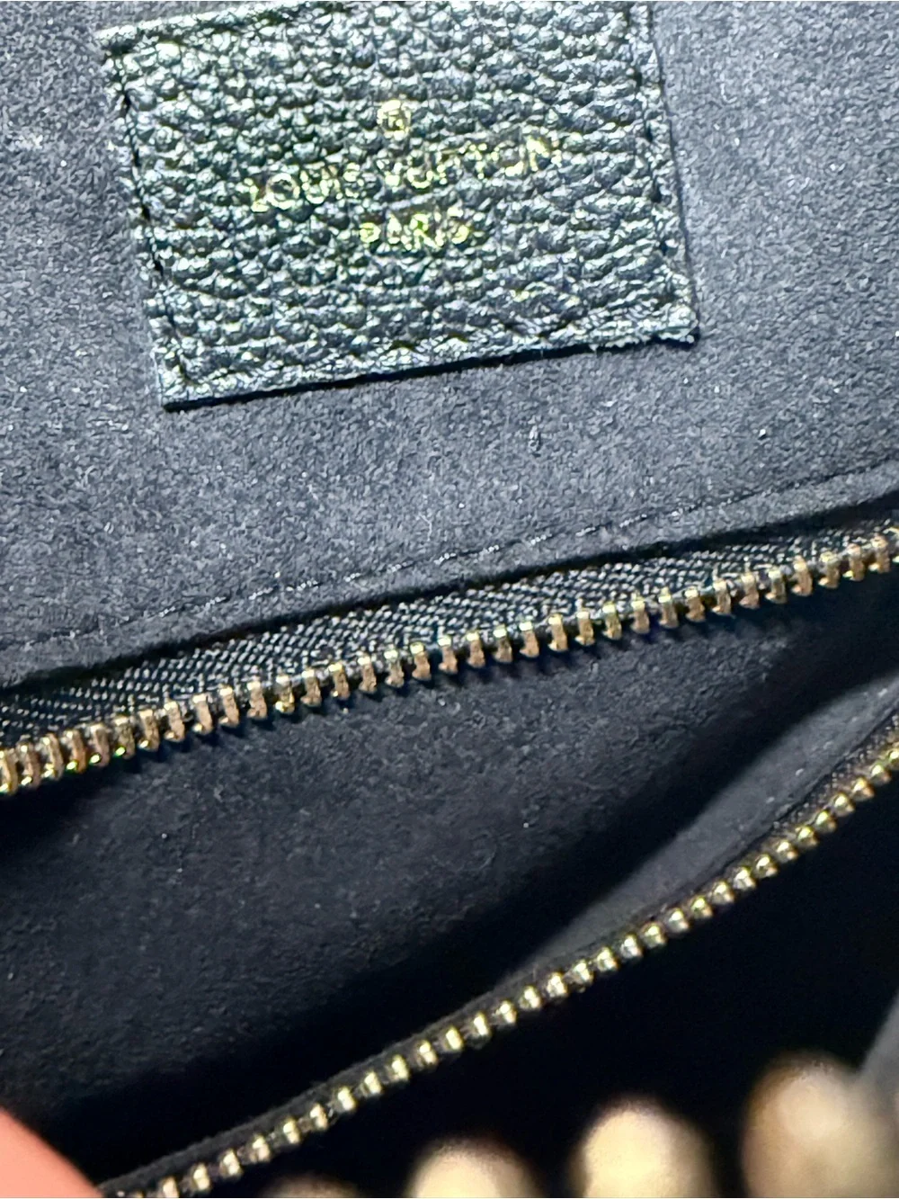 Louis Vuitton like new